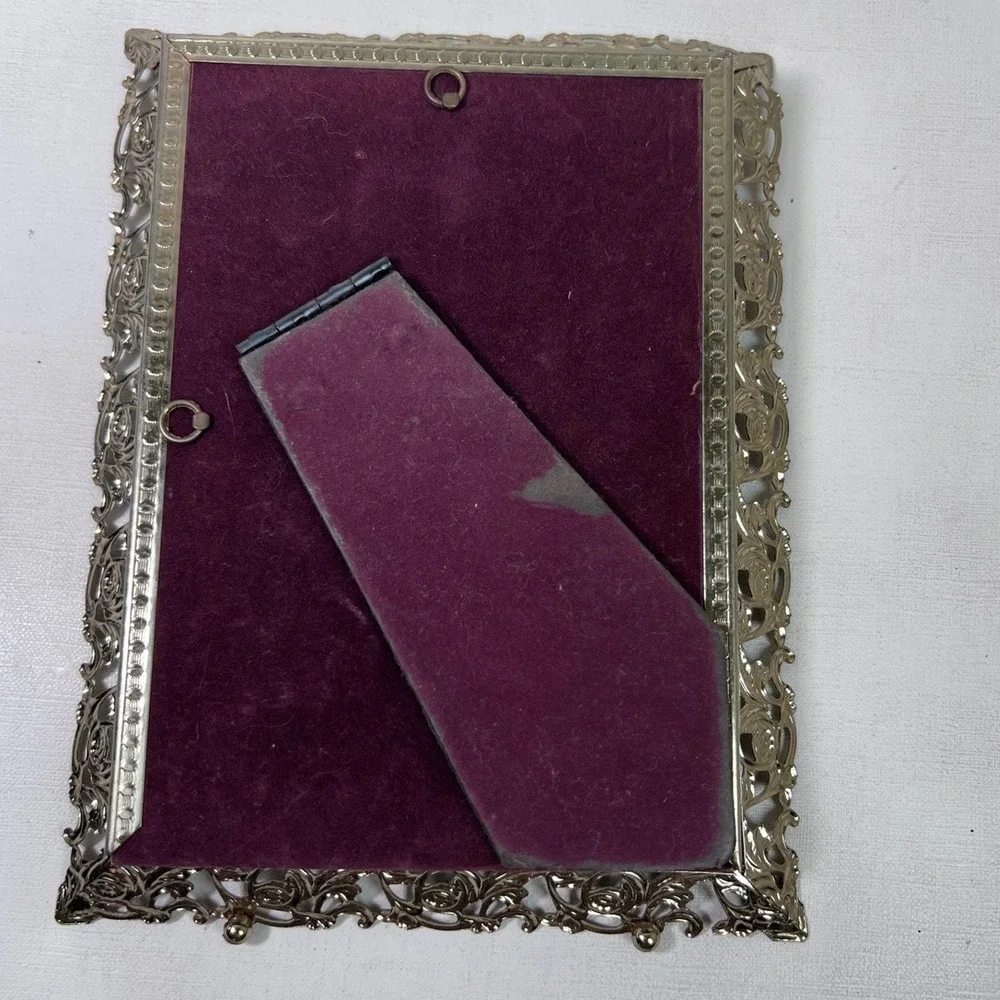 Vintage Ornate Metal Picture Frame Praying Girl Religious Decor‎ Vignette Glam